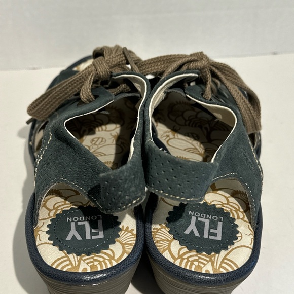 Fly London Lace Up Wedge Blue Perforated Leather Sandals EUR 42 New With Tags - Picture 3 of 13